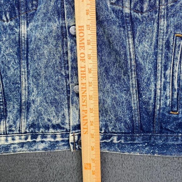 Tyca Embossed Denim Acid Wash Trucker Jacket Eagle Made in USA Size Large - Picture 10 of 13